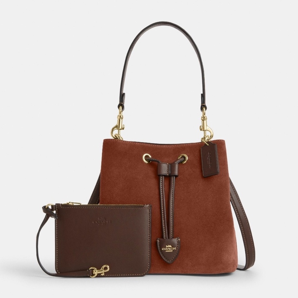 NWT Coach!! Rowan Bucket Bag 🐻